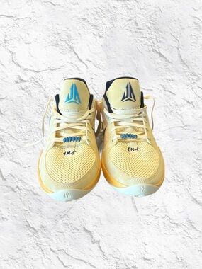 Nike Yellow Blue Men's Athletic Shoes